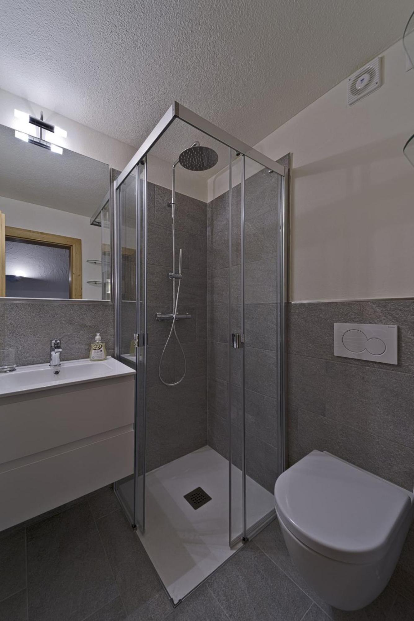 Apartamento Chesa Martina - La Punt Exterior foto